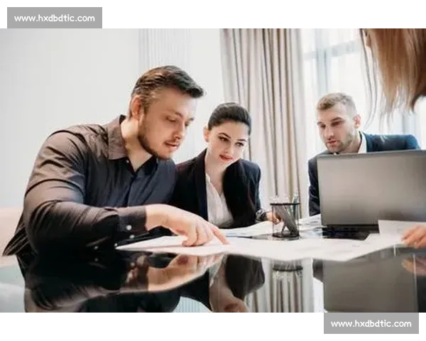 以敬业精神为核心推动力在现代职场中实现个人与团队共同发展的路径分析